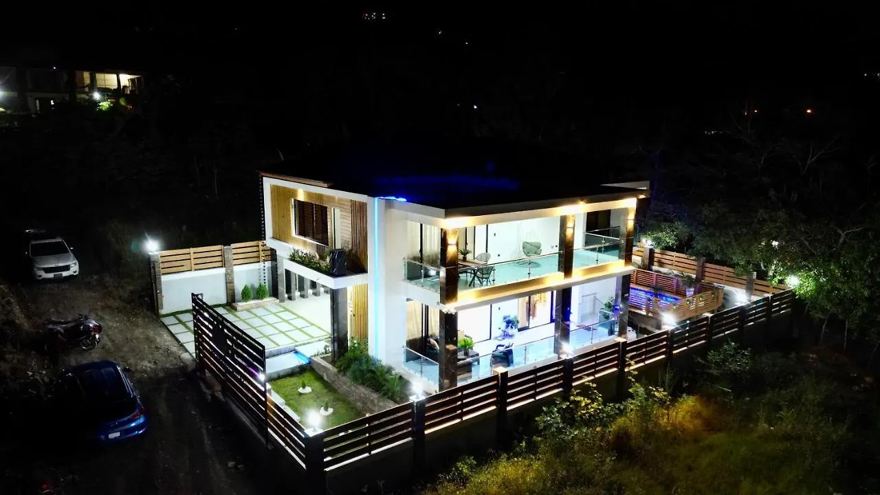 The Grand Chalet Jarabacoa