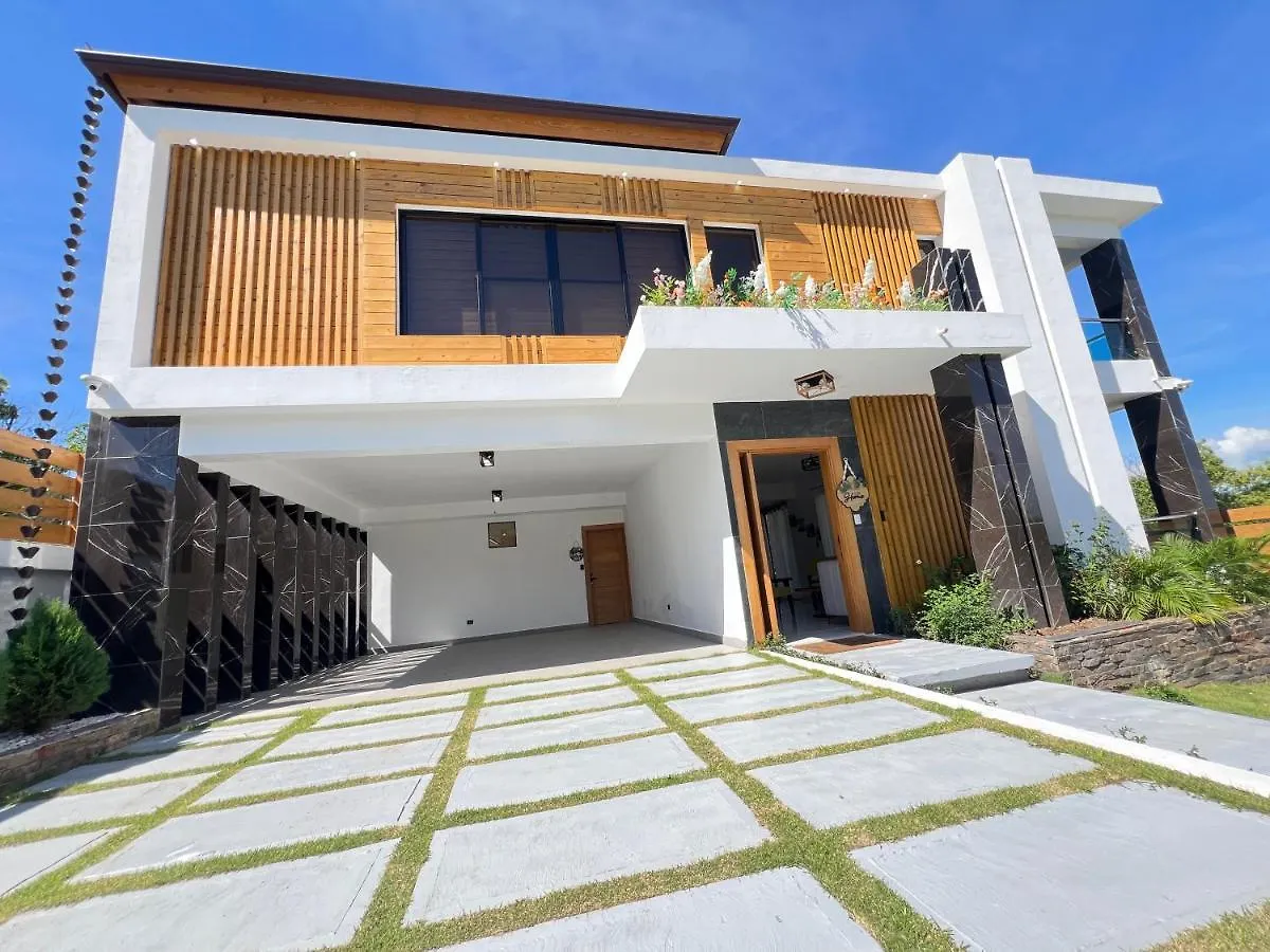 The Grand Chalet Jarabacoa